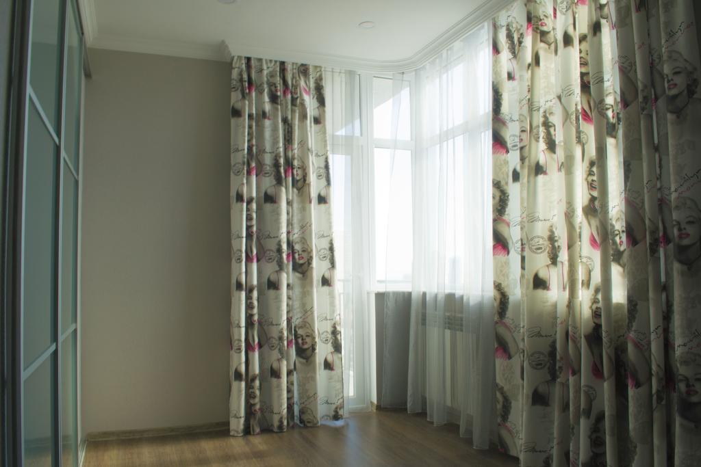 Mindia'S Two Bedroom Apartment Batumi Exterior photo